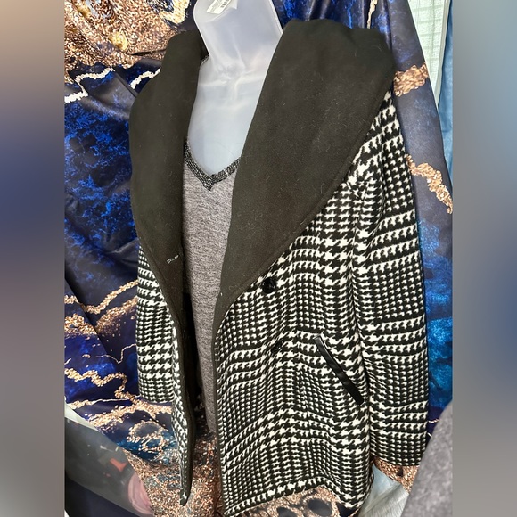 IZ Byer Plaid Pea Coat Jacket w/ Oversized Hood. Size X-Small - Picture 2 of 15